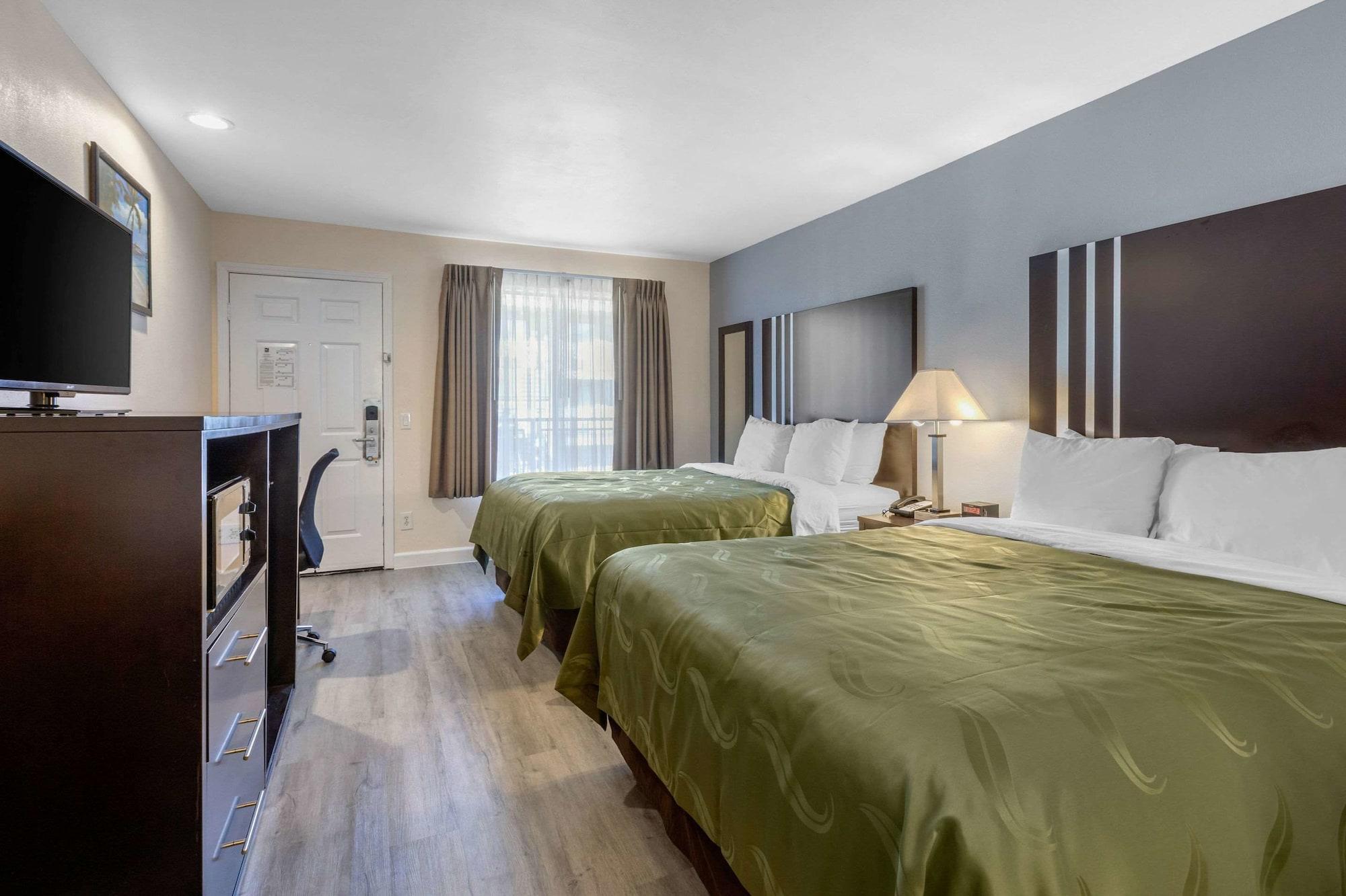 Quality Inn & Suites Хантингтон-Бич Экстерьер фото